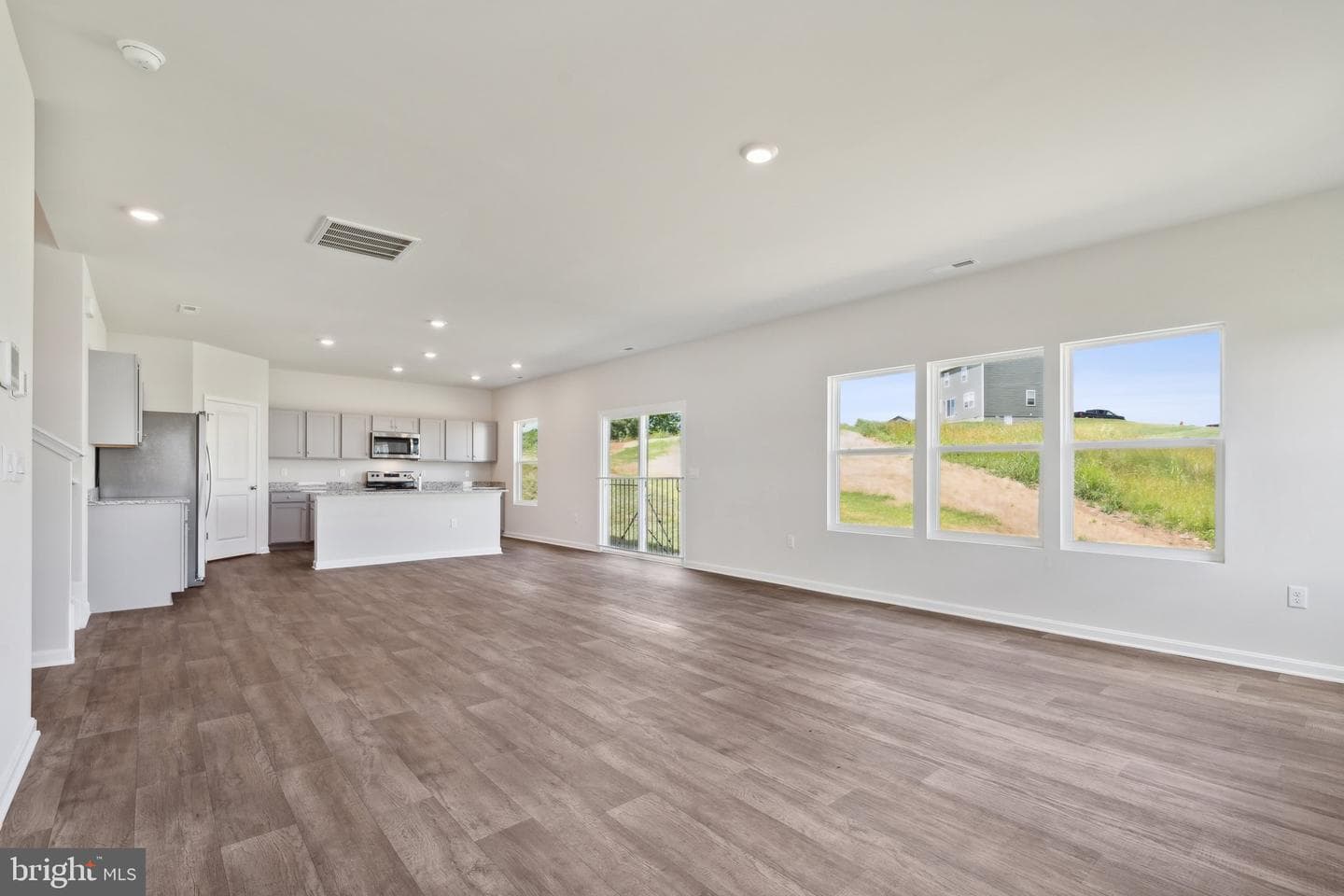 99 Fairfield Drive photo 15