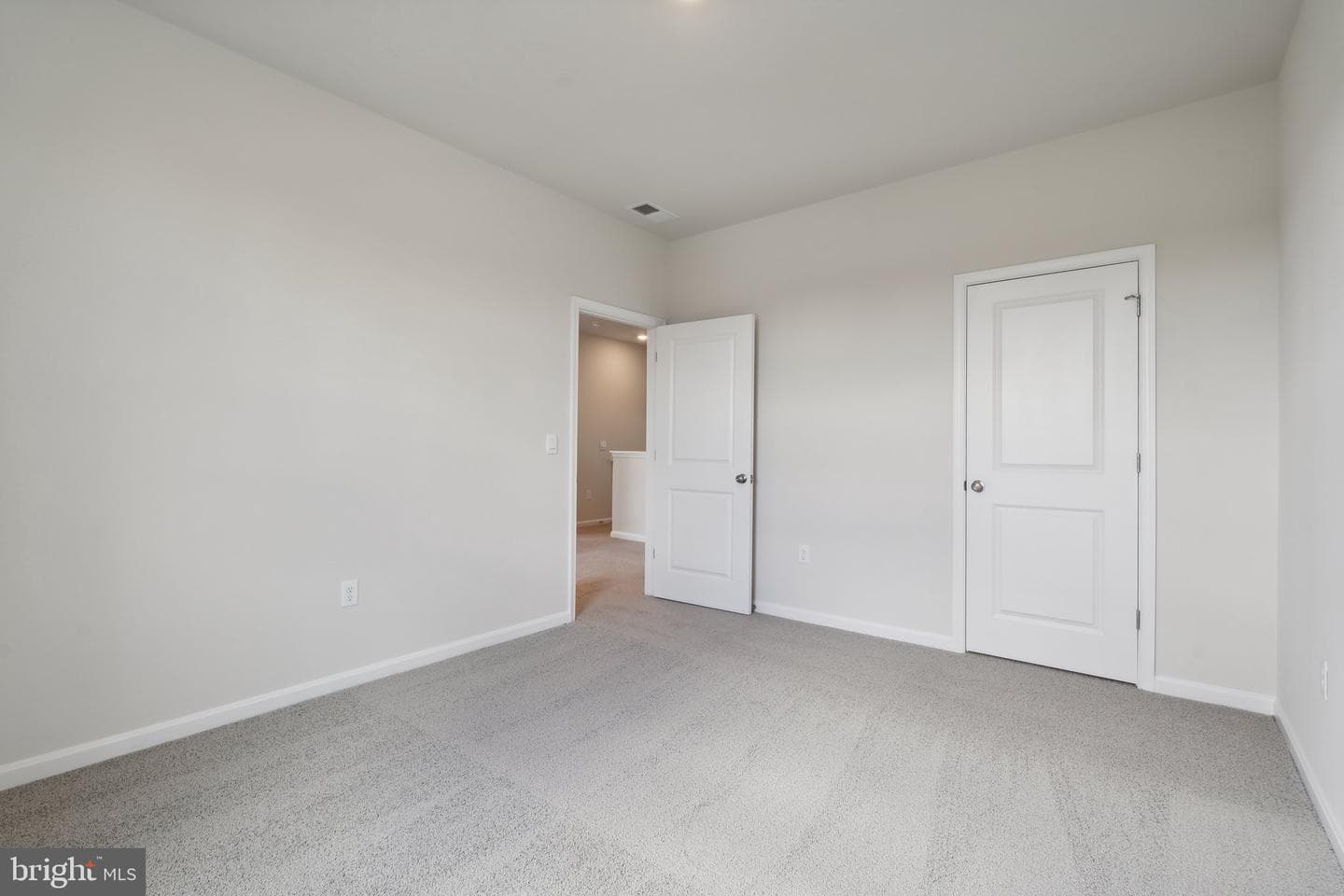 99 Fairfield Drive photo 21