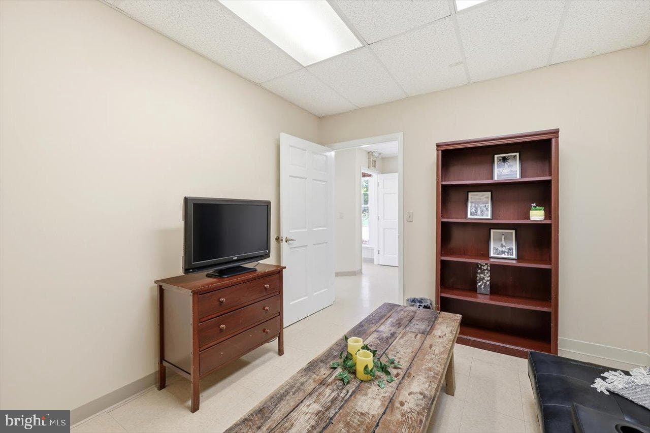 38 Cherry Grove Road photo 13