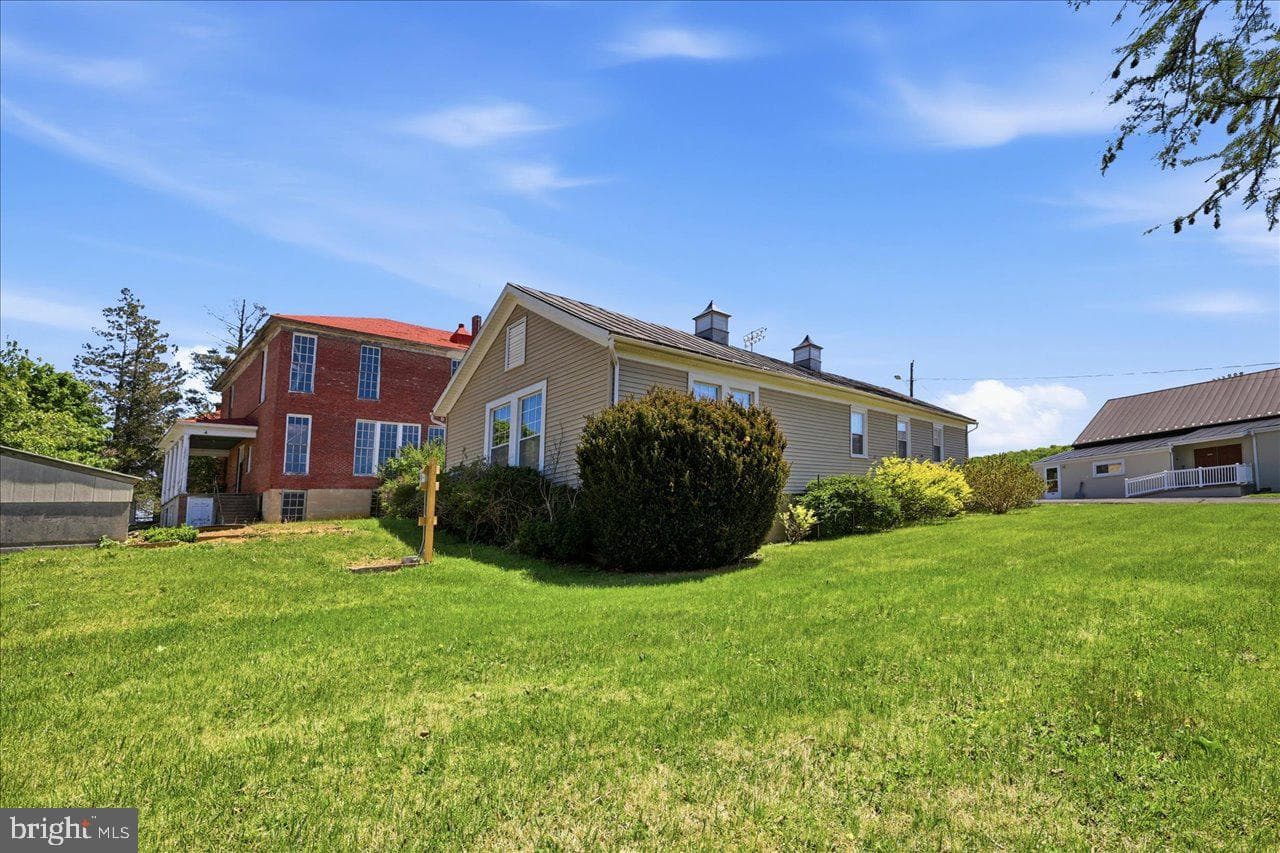 38 Cherry Grove Road photo 25