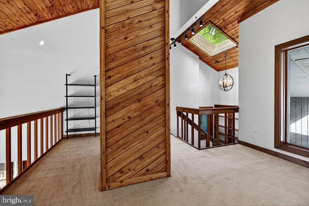 198 Hemlock Drive photo 41