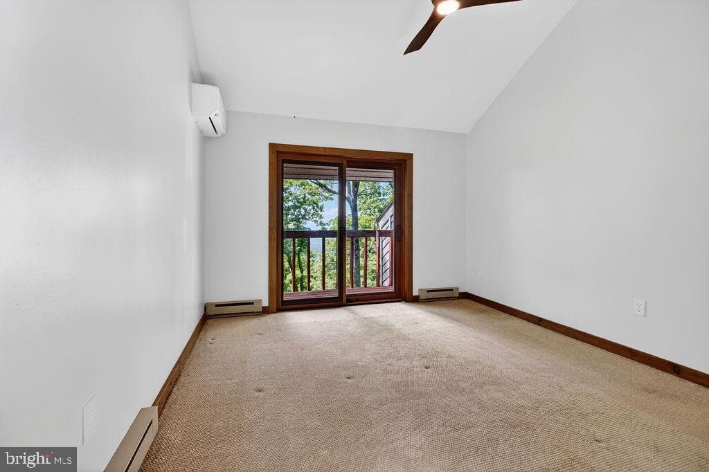 198 Hemlock Drive photo 52