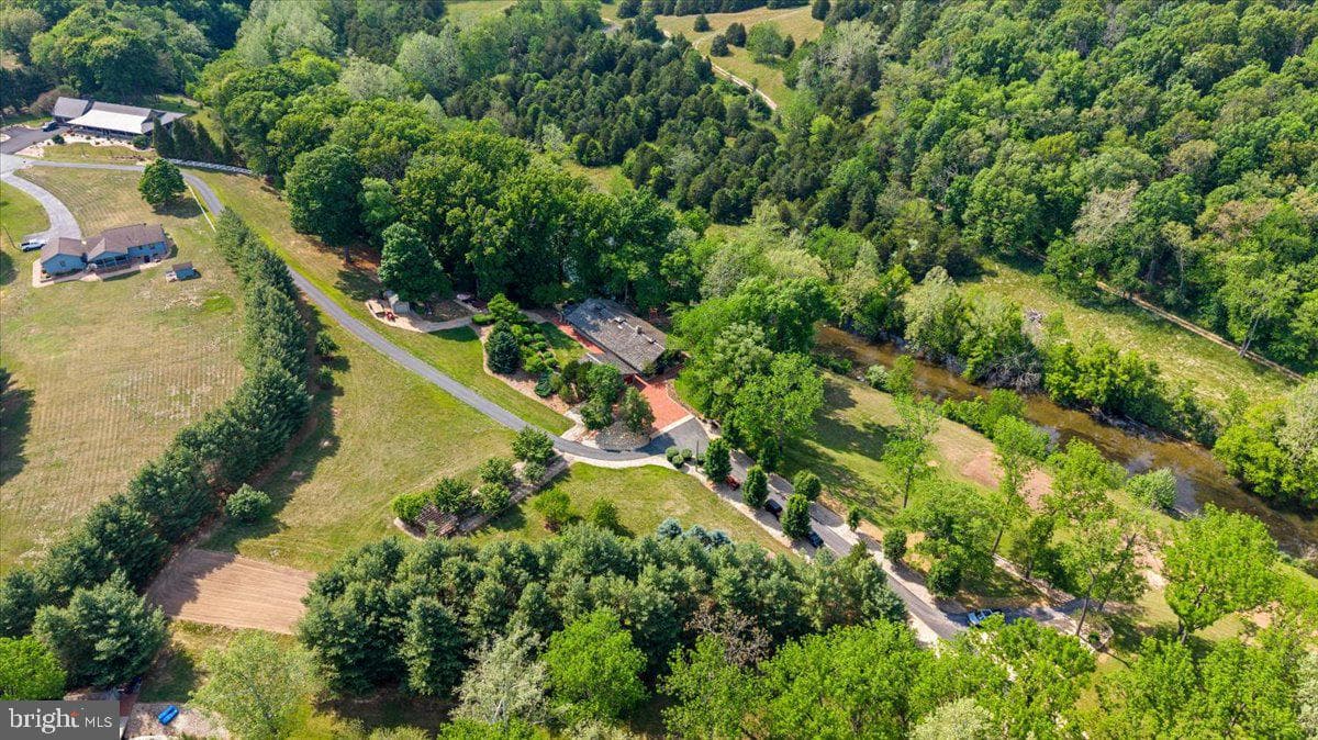 356 River View Drive photo 18