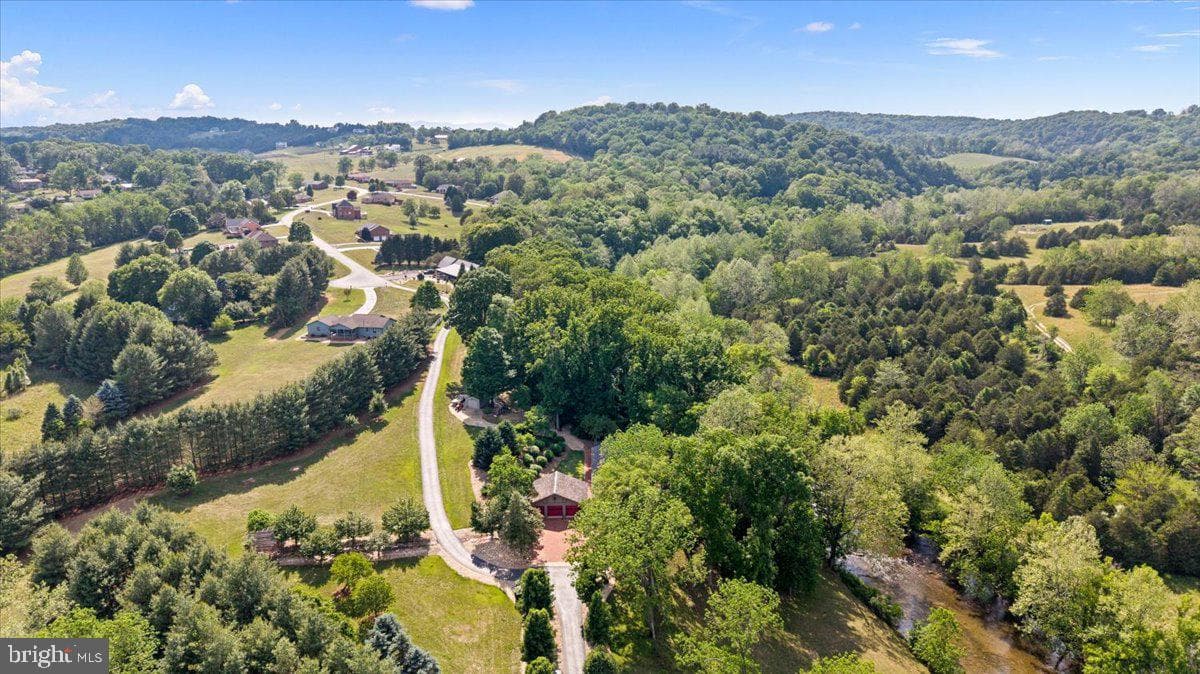 356 River View Drive photo 22