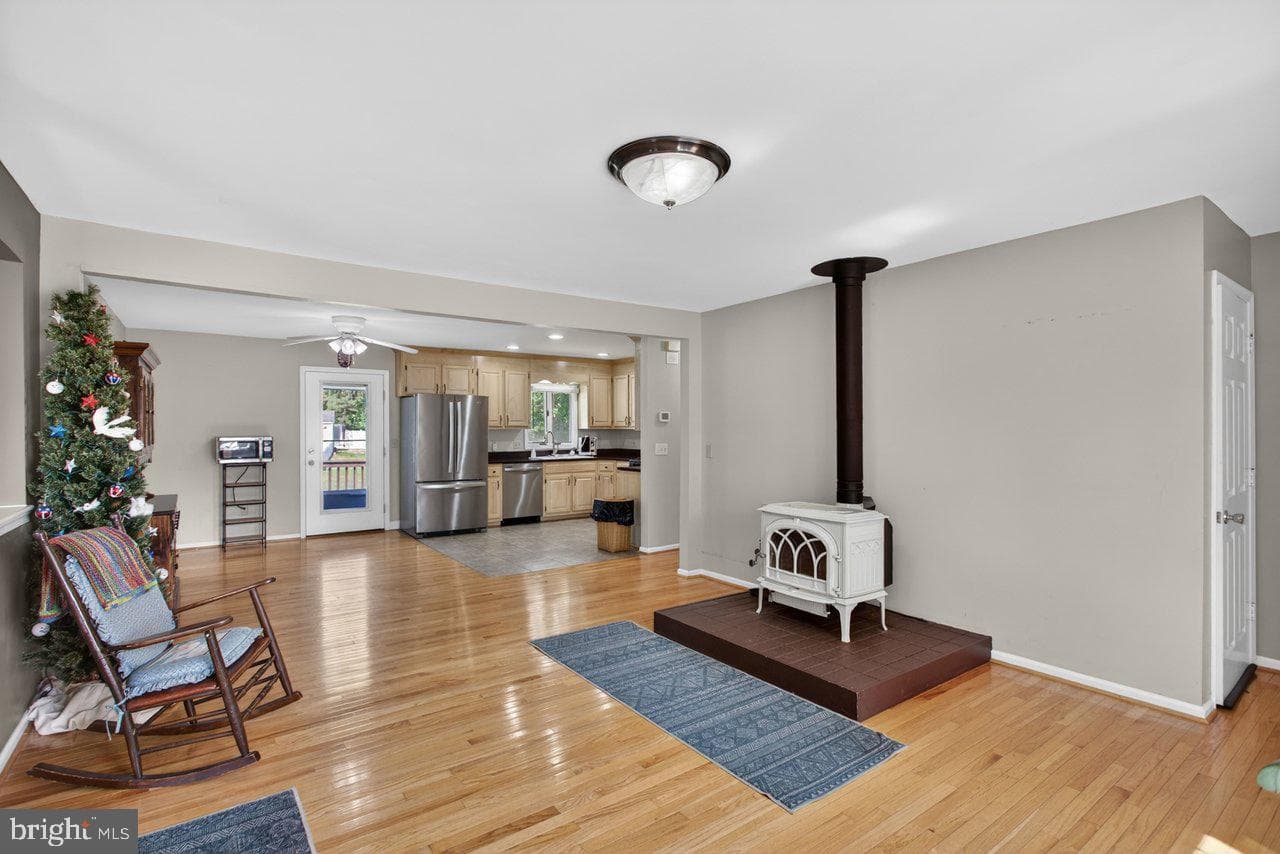 215 Forest Drive photo 5