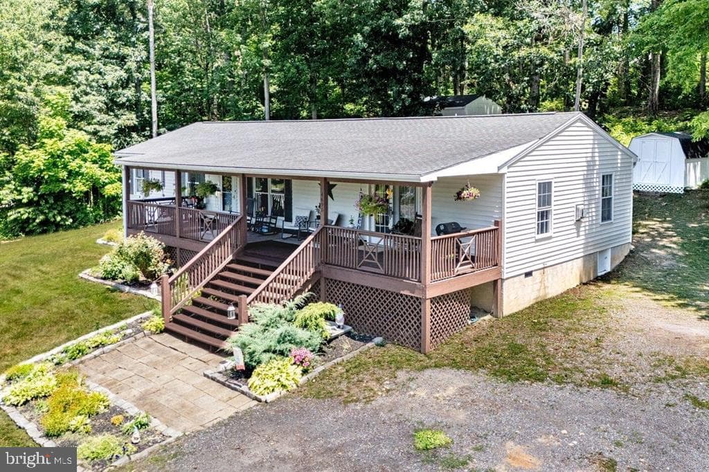 4695 E East Side Highway photo 43