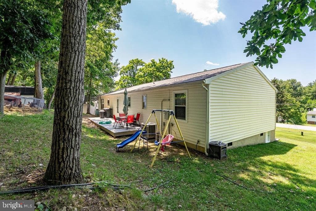 4695 E East Side Highway photo 53