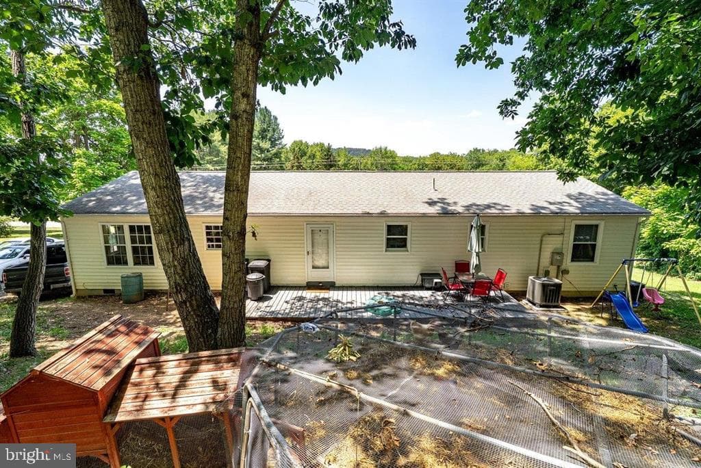 4695 E East Side Highway photo 54
