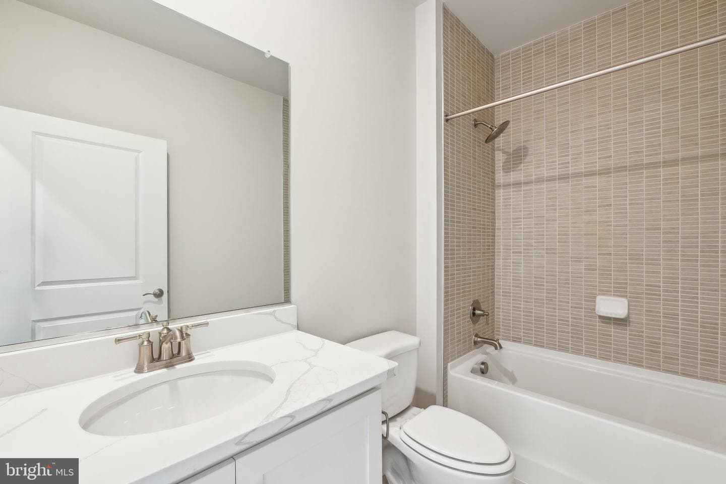 39 Avonwoods Drive photo 15