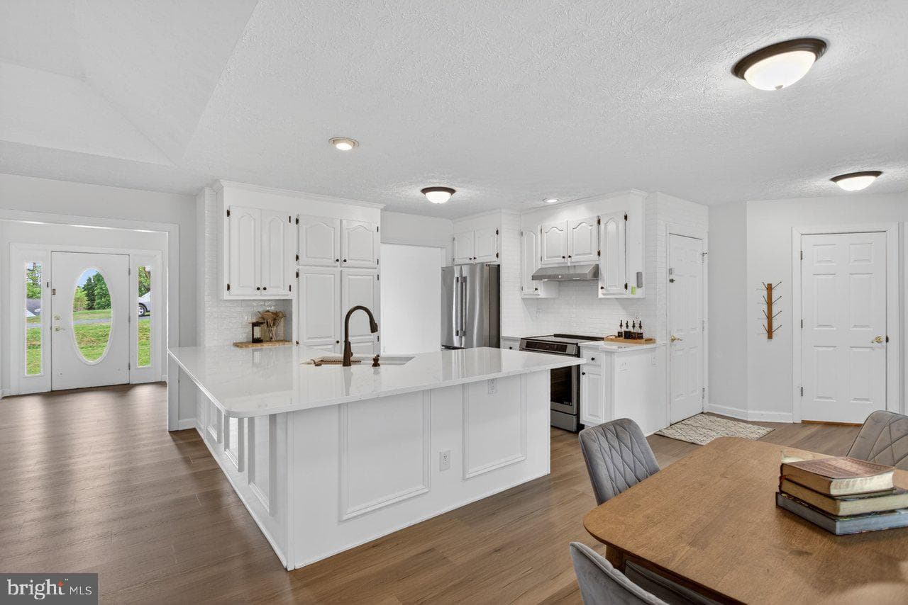 20 Dirby Way photo 27