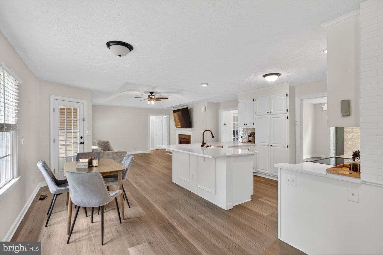 20 Dirby Way photo 28