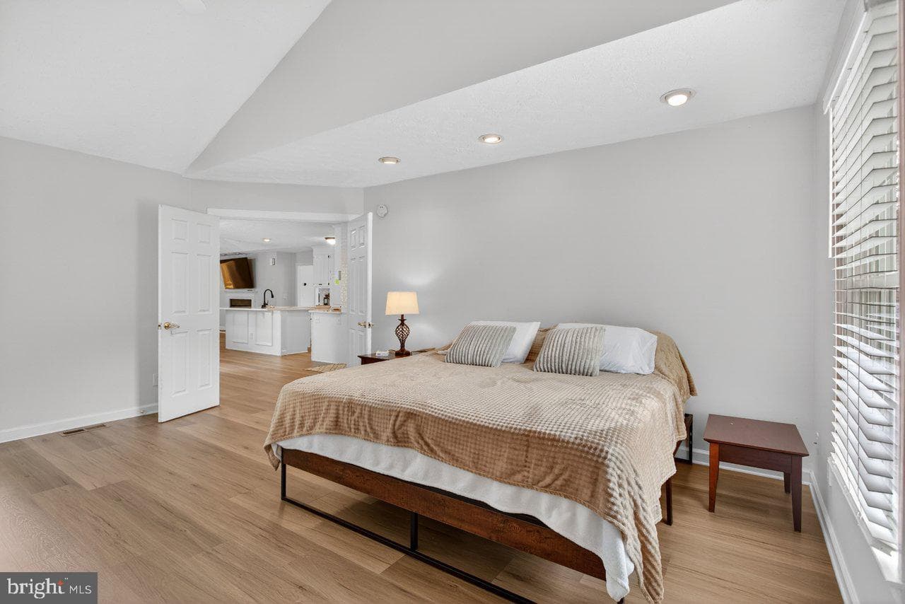 20 Dirby Way photo 34