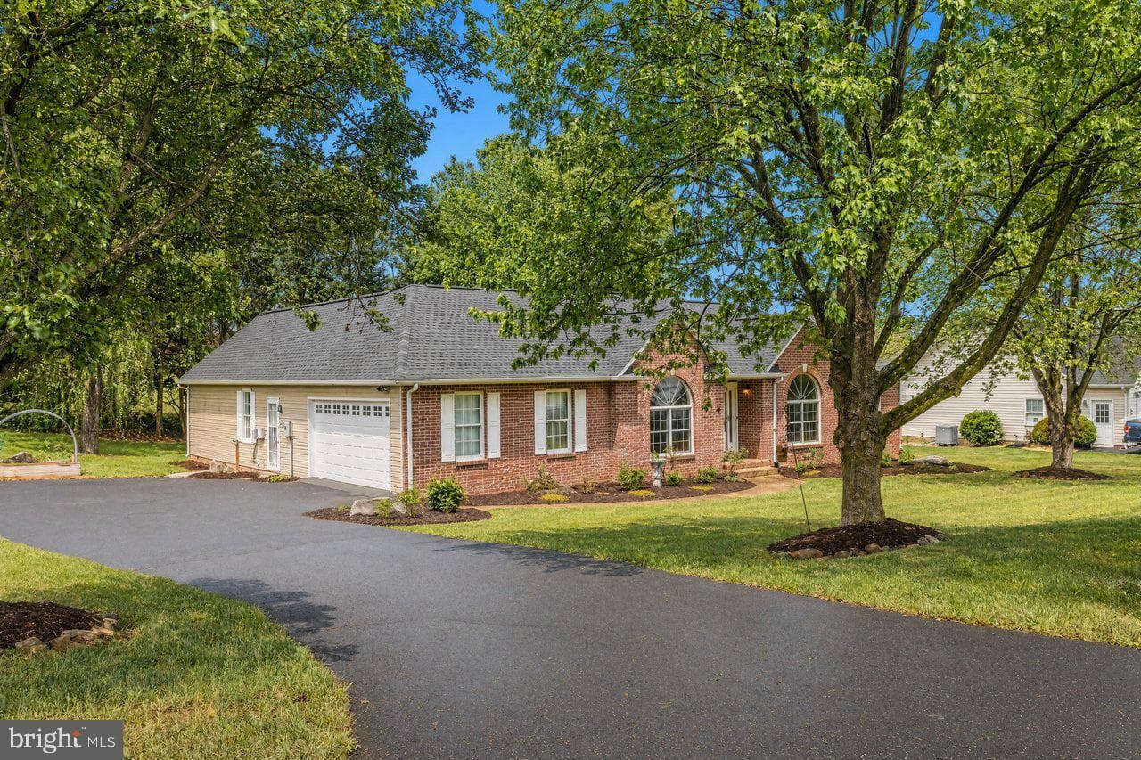 20 Dirby Way photo 4