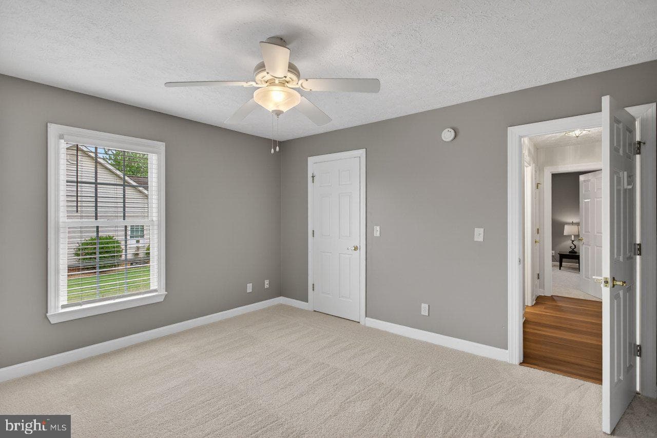 20 Dirby Way photo 49