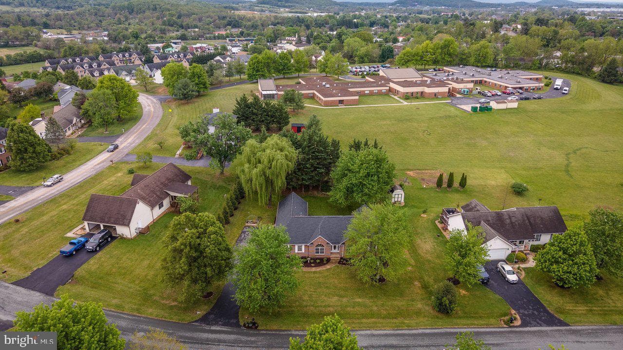 20 Dirby Way photo 66