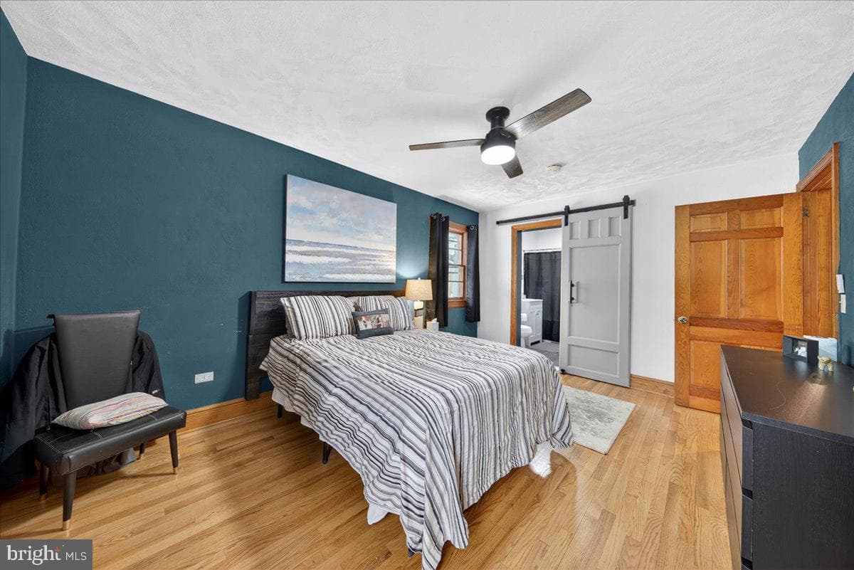 8901 Deekens Street photo 20