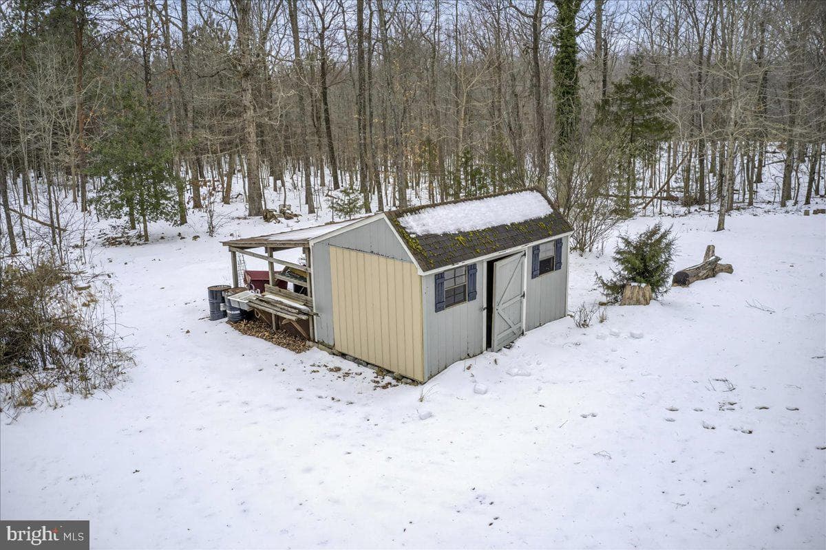 8901 Deekens Street photo 48