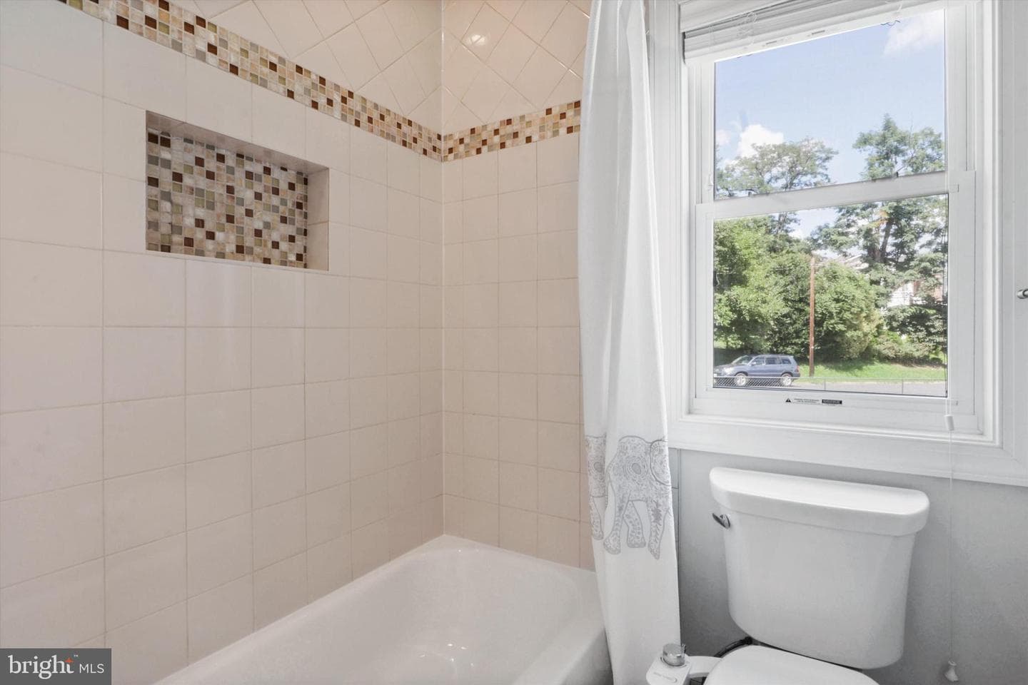1720 N Cameron Street photo 34