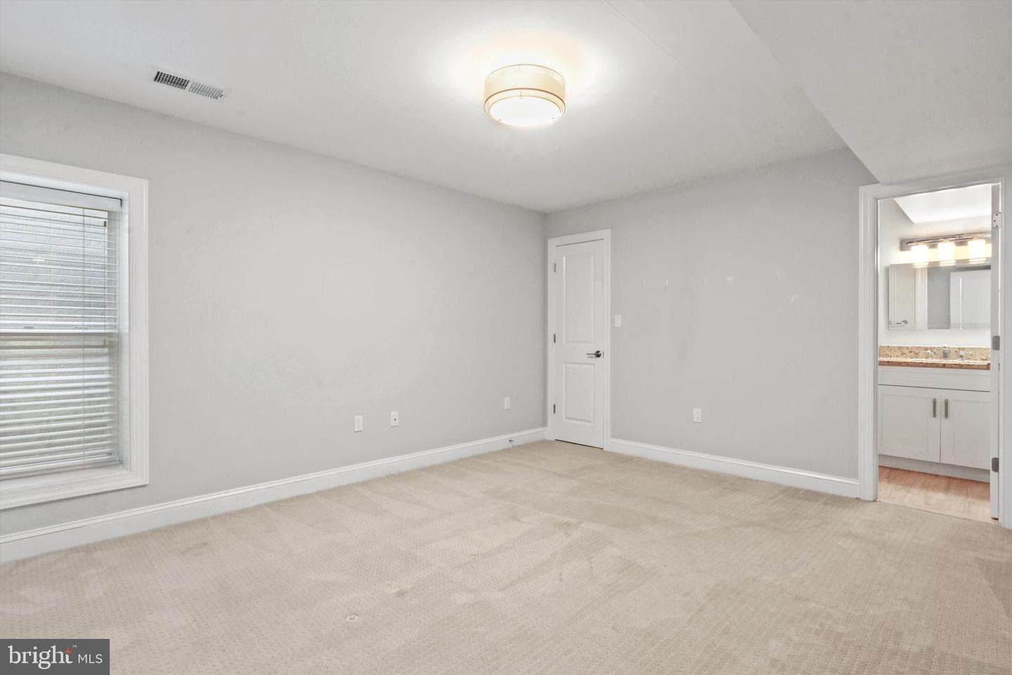 1720 N Cameron Street photo 42