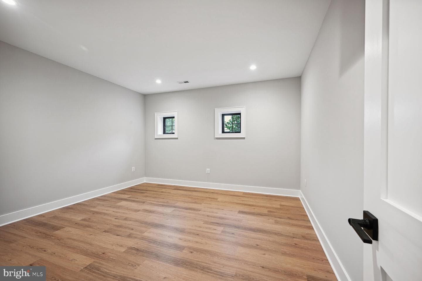 4913 33rd Road N photo 52