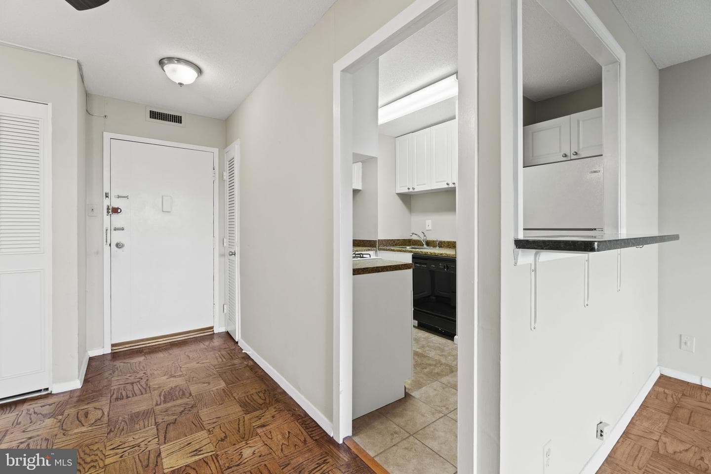 2030 N Adams Street #1211 photo 4