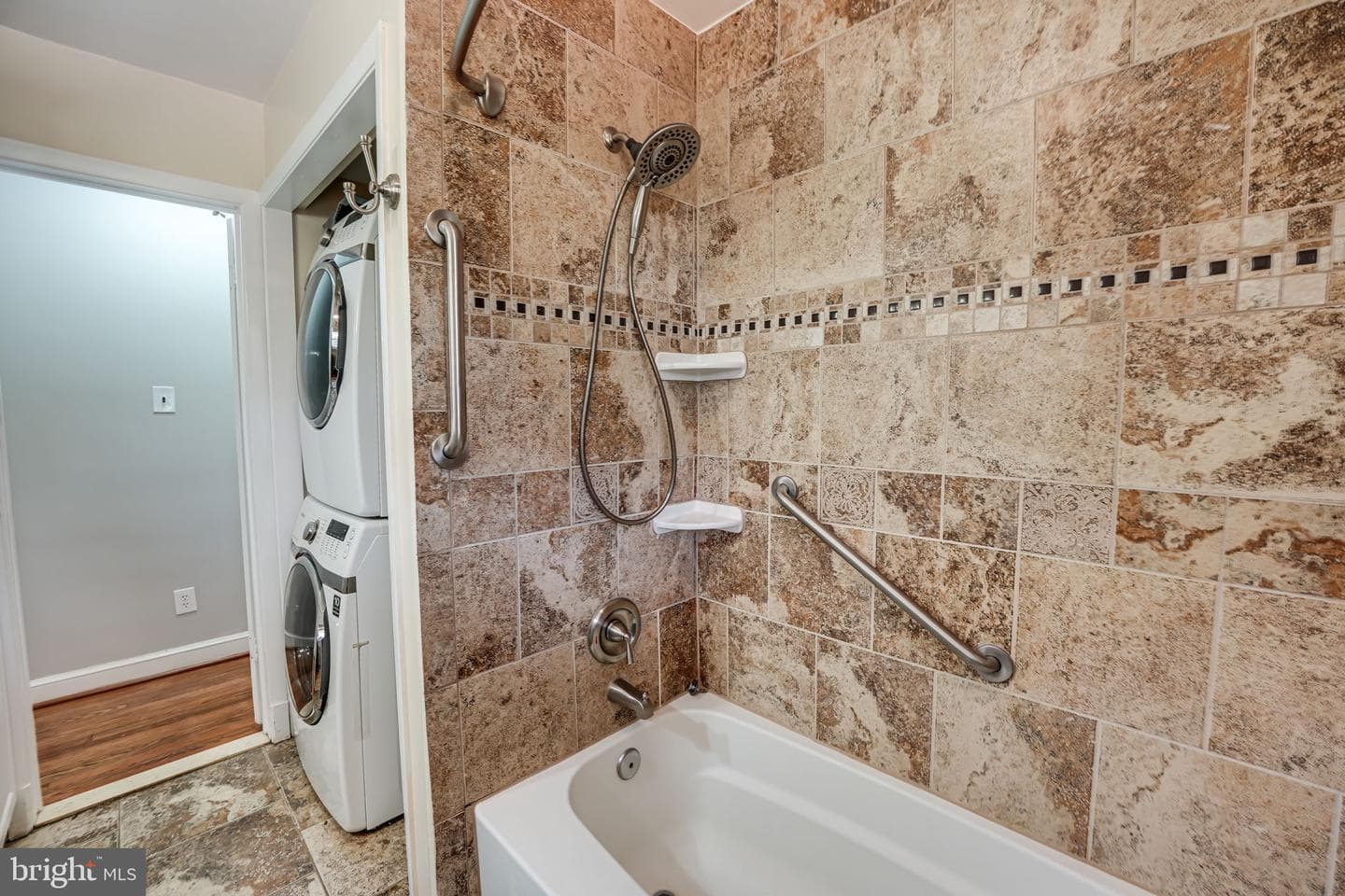 1226 S Forest Drive photo 11