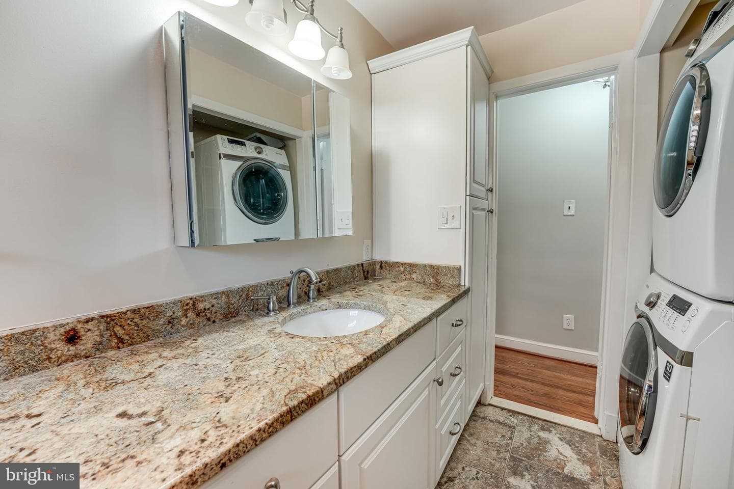 1226 S Forest Drive photo 12