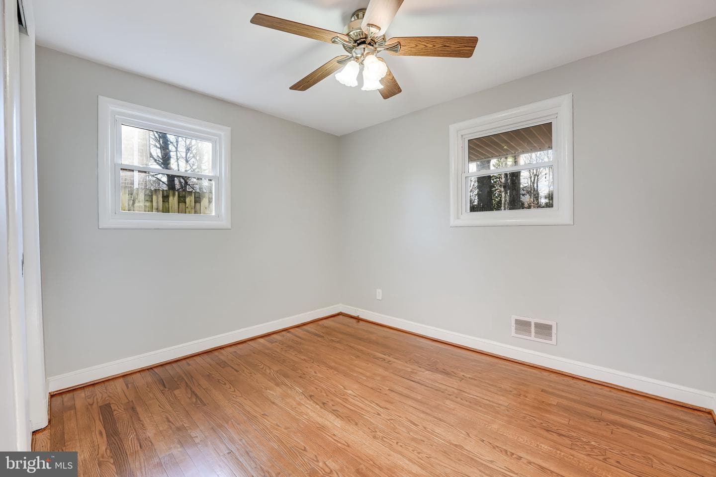 1226 S Forest Drive photo 8