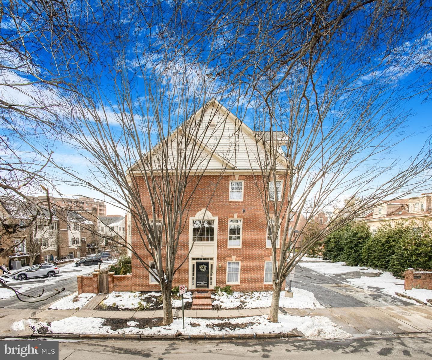 1110 N Stafford Street N photo 2