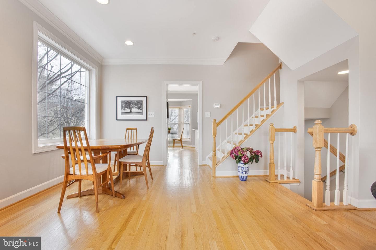 1110 N Stafford Street N photo 23
