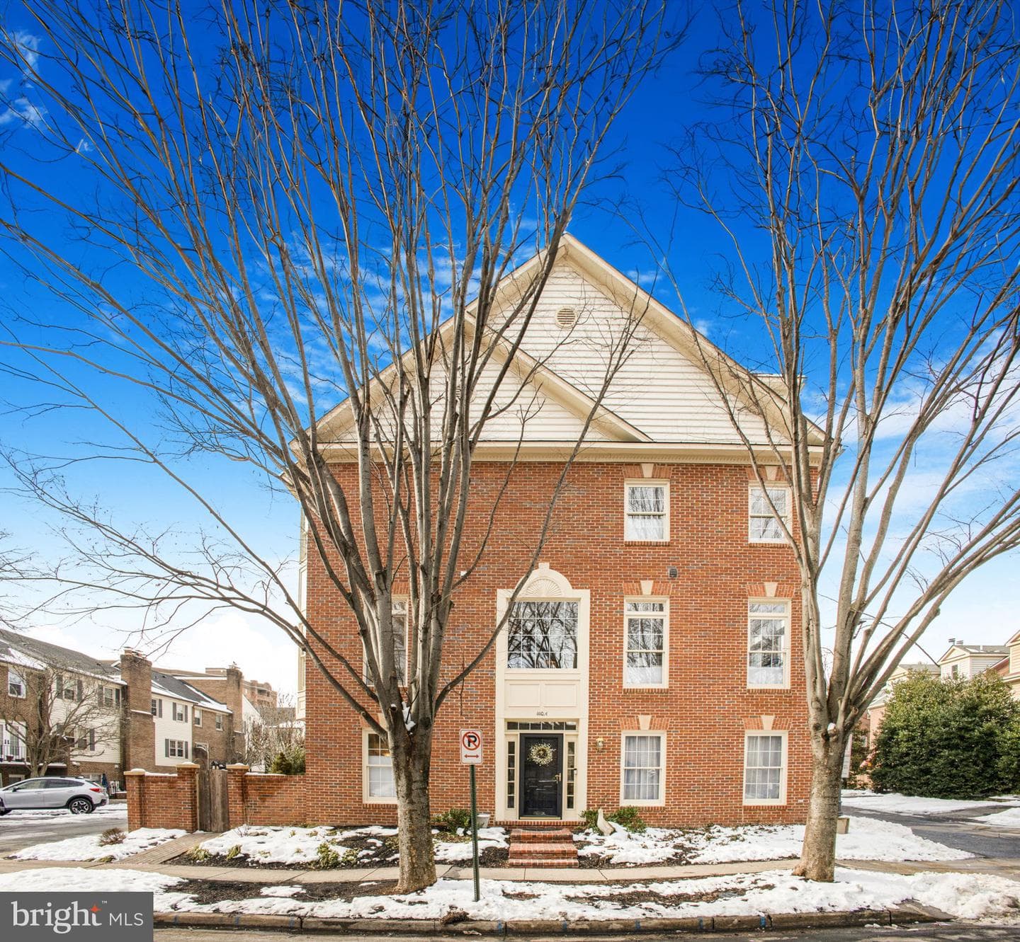 1110 N Stafford Street N photo 4