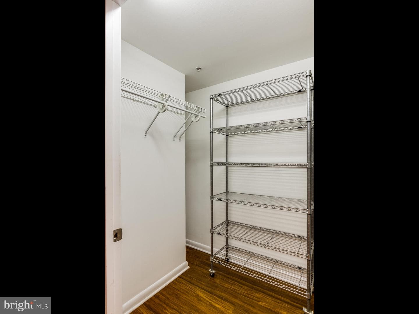 851 N Glebe Road #1910 photo 20