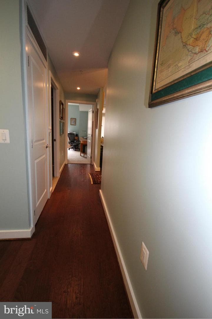 888 Quincy Street N #611 photo 12