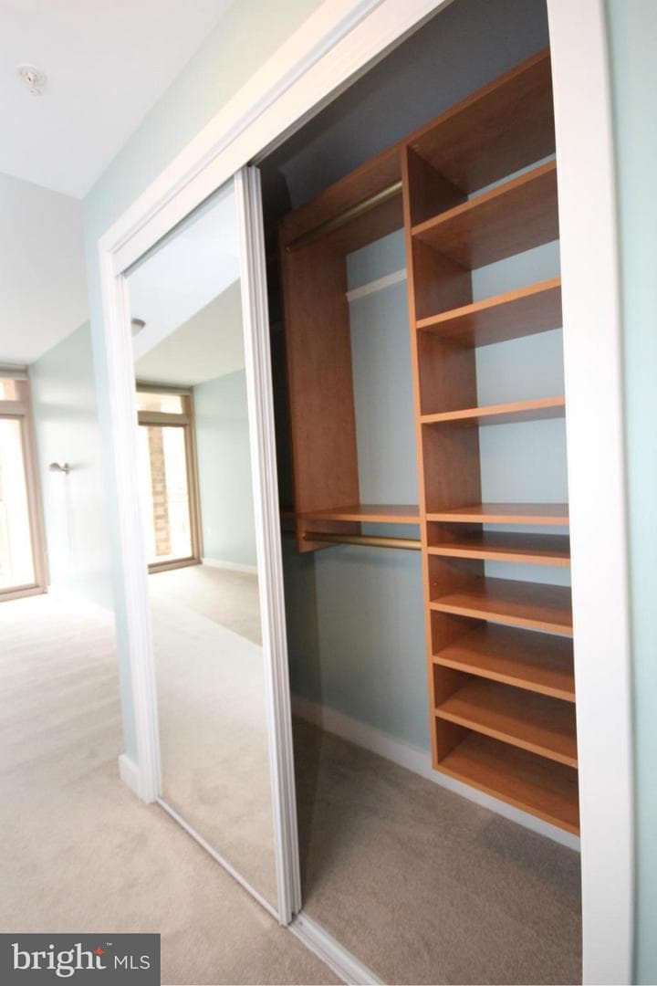 888 Quincy Street N #611 photo 22