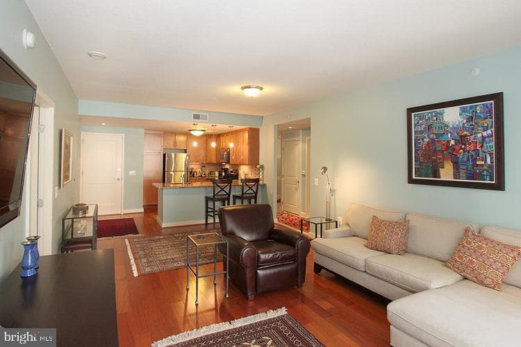 888 Quincy Street N #611 photo 39
