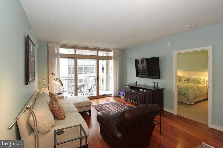 888 Quincy Street N #611 photo 44