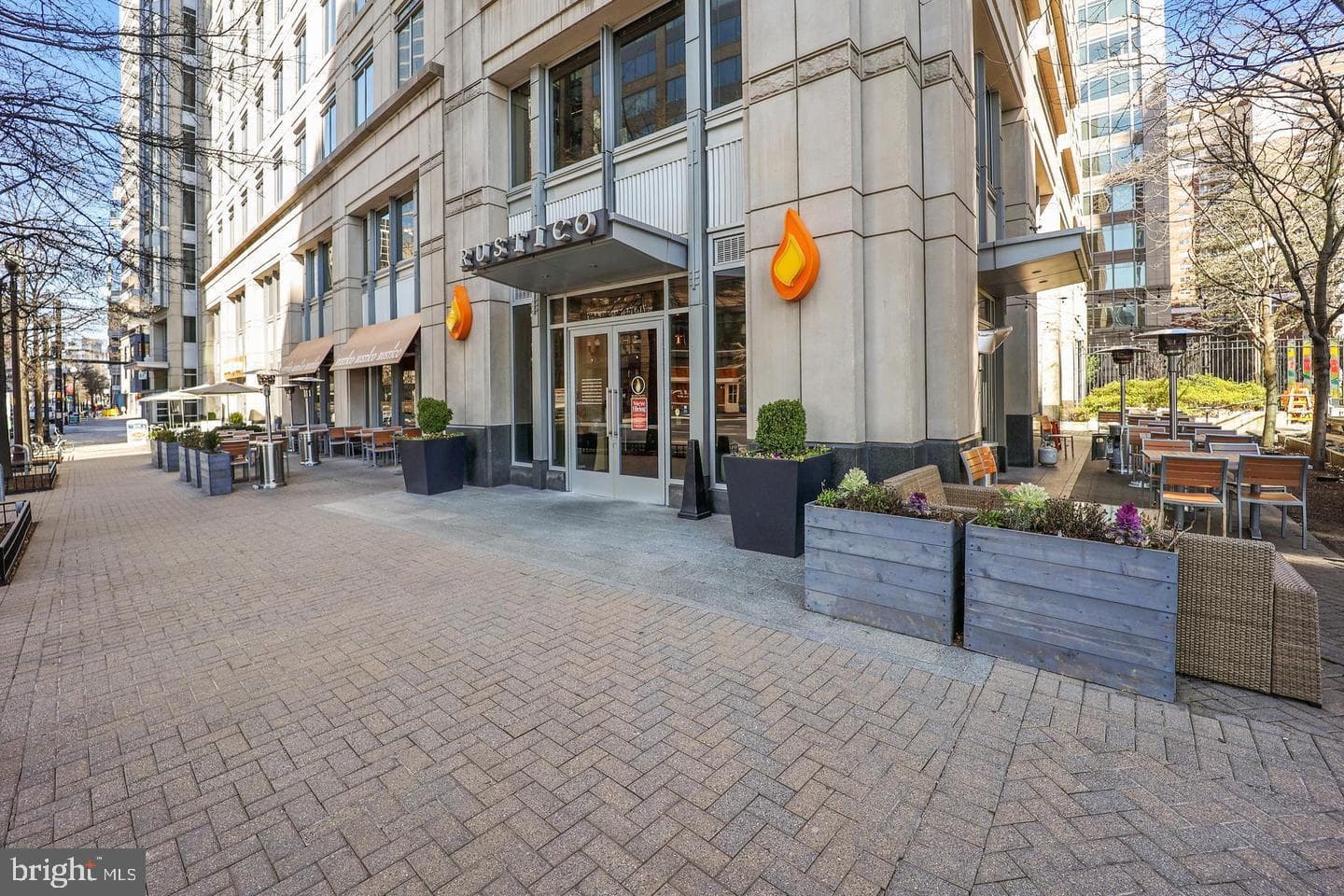 888 Quincy Street N #611 photo 51