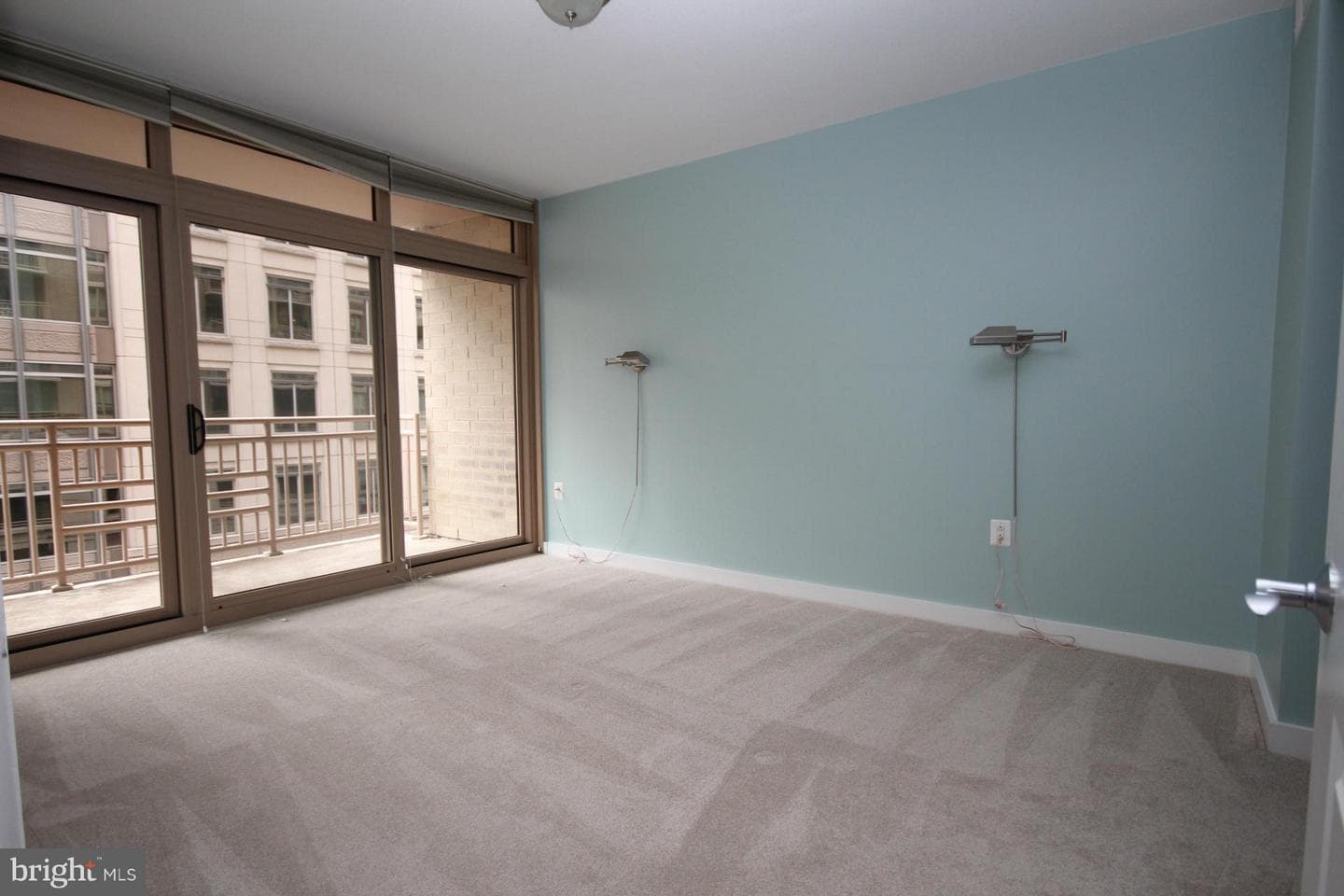 888 Quincy Street N #611 photo 6