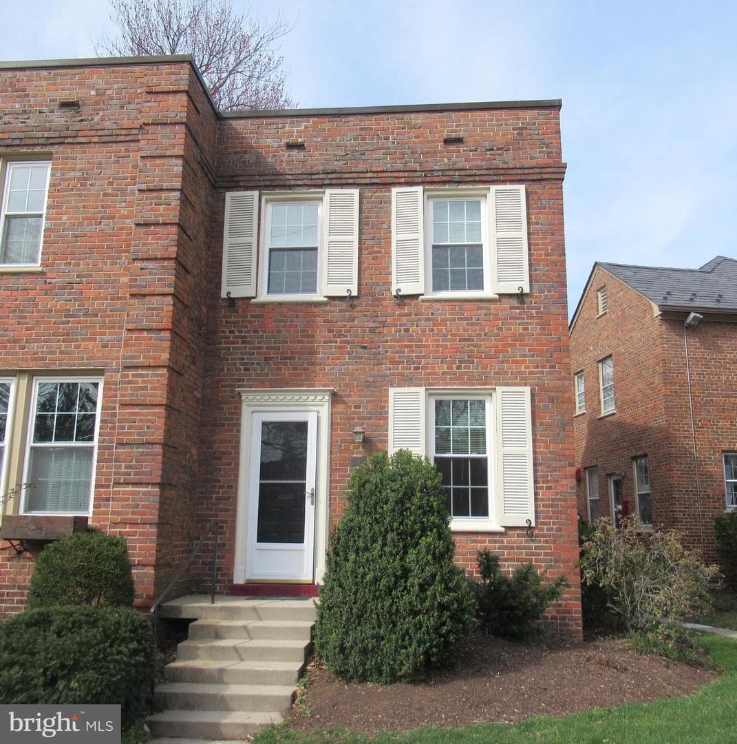 1300 S Barton Street #333 photo 1