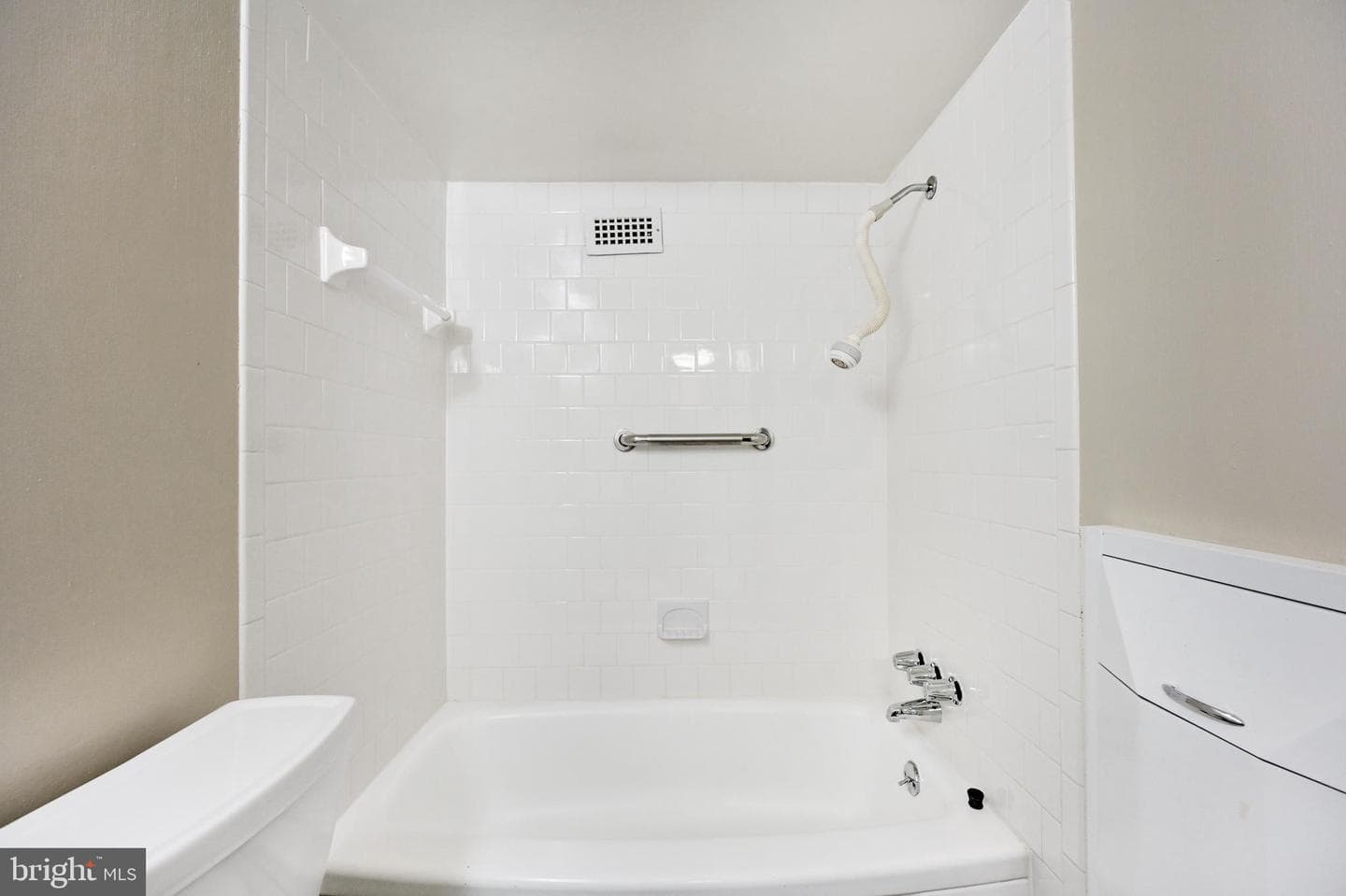 1300 Army Navy Drive S #227 photo 13