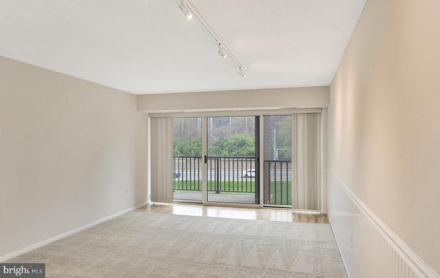1300 Army Navy Drive S #227 photo 2
