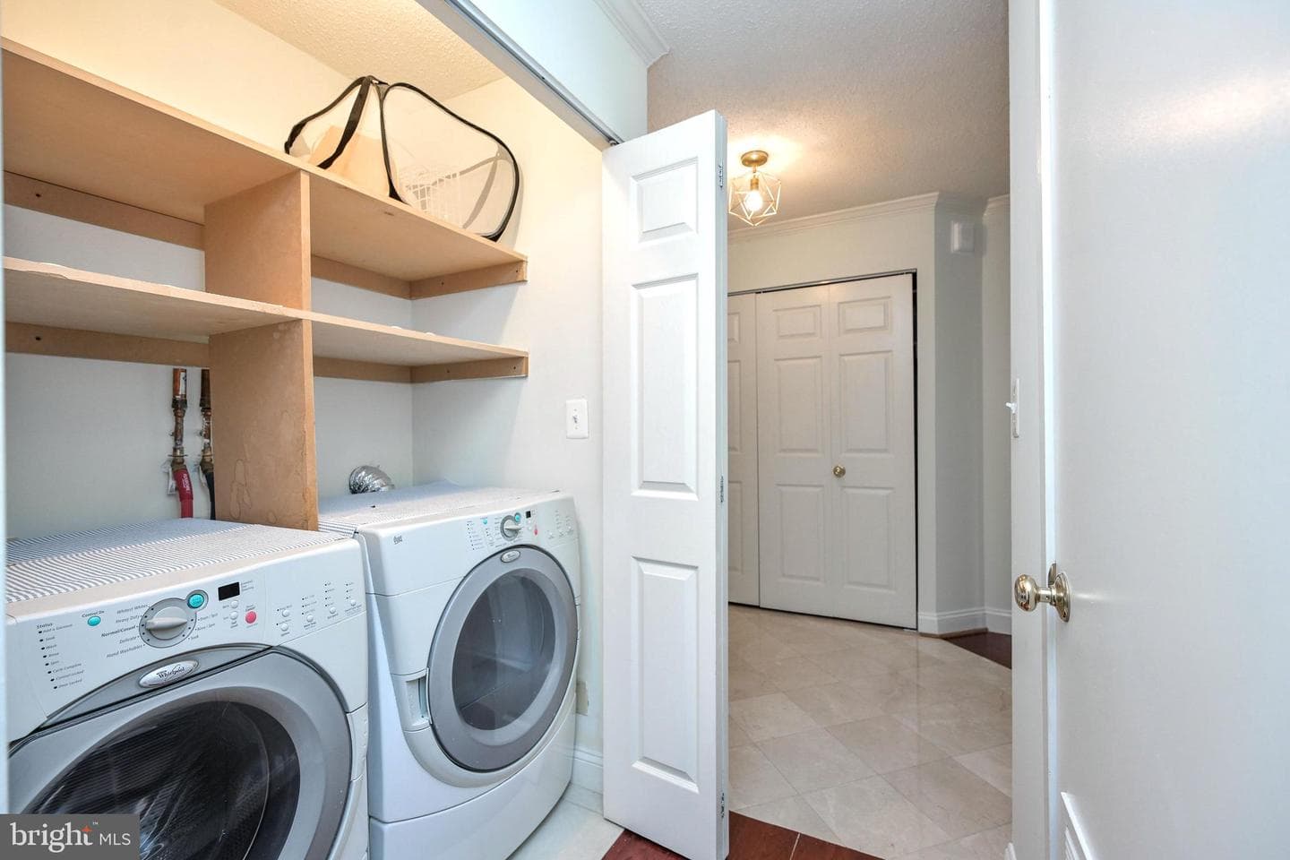 1600 N Oak Street #919 photo 28