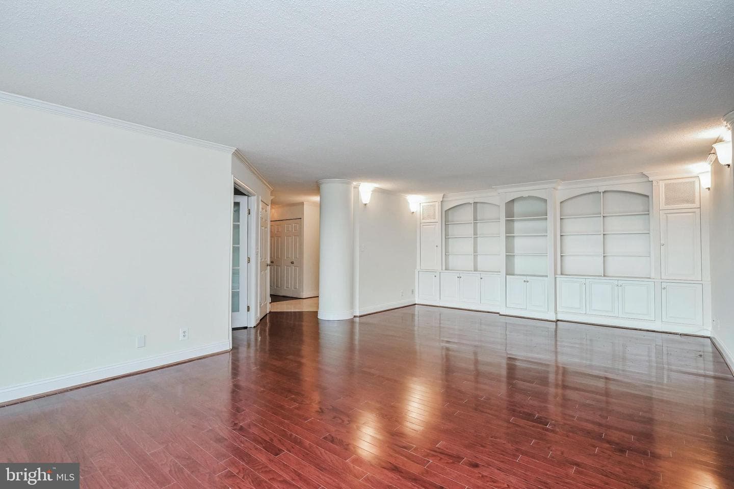 1600 N Oak Street #919 photo 61