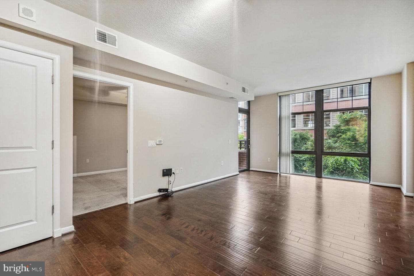 1021 N Garfield Street #320 photo 11