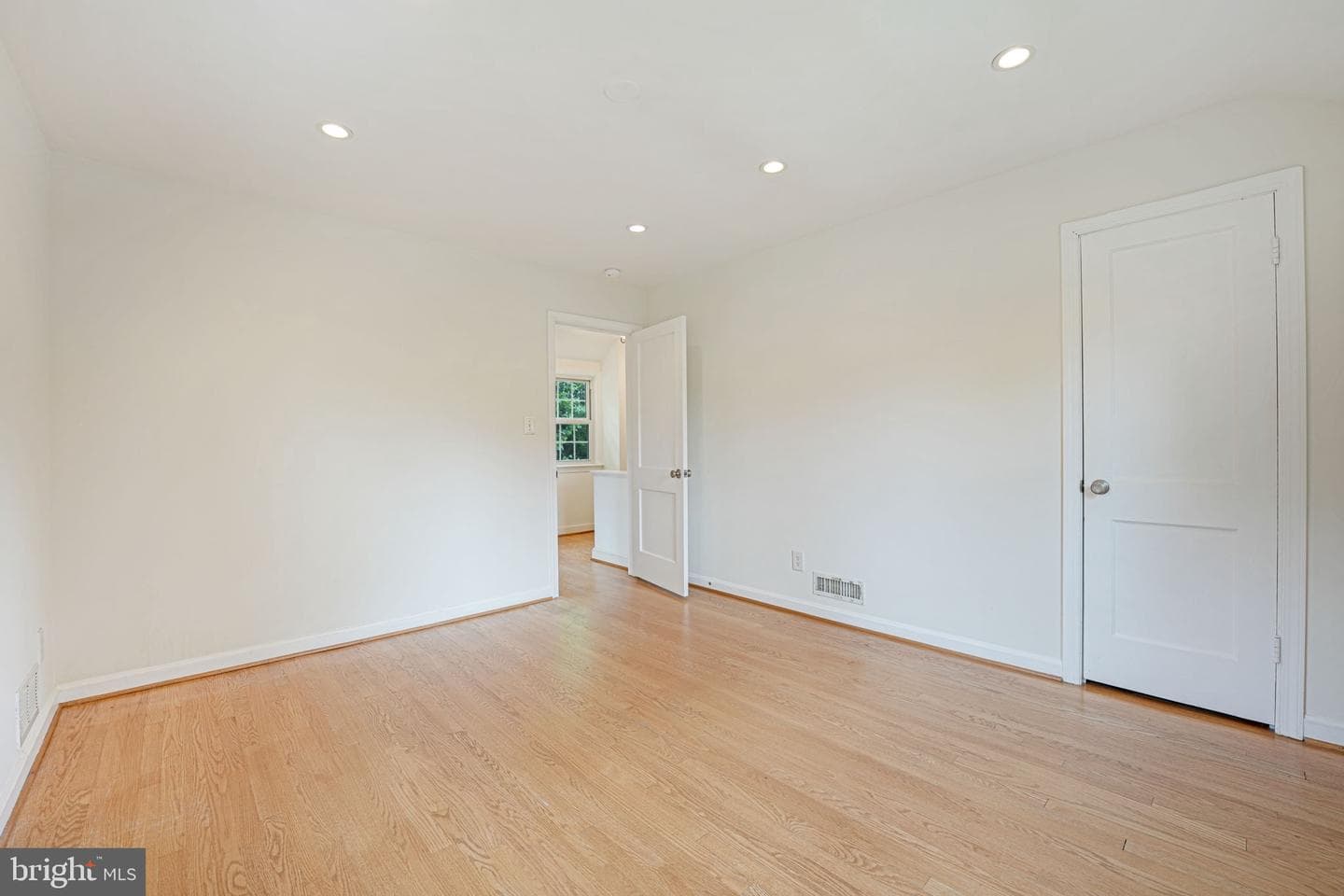 1016 N Quantico Street photo 20