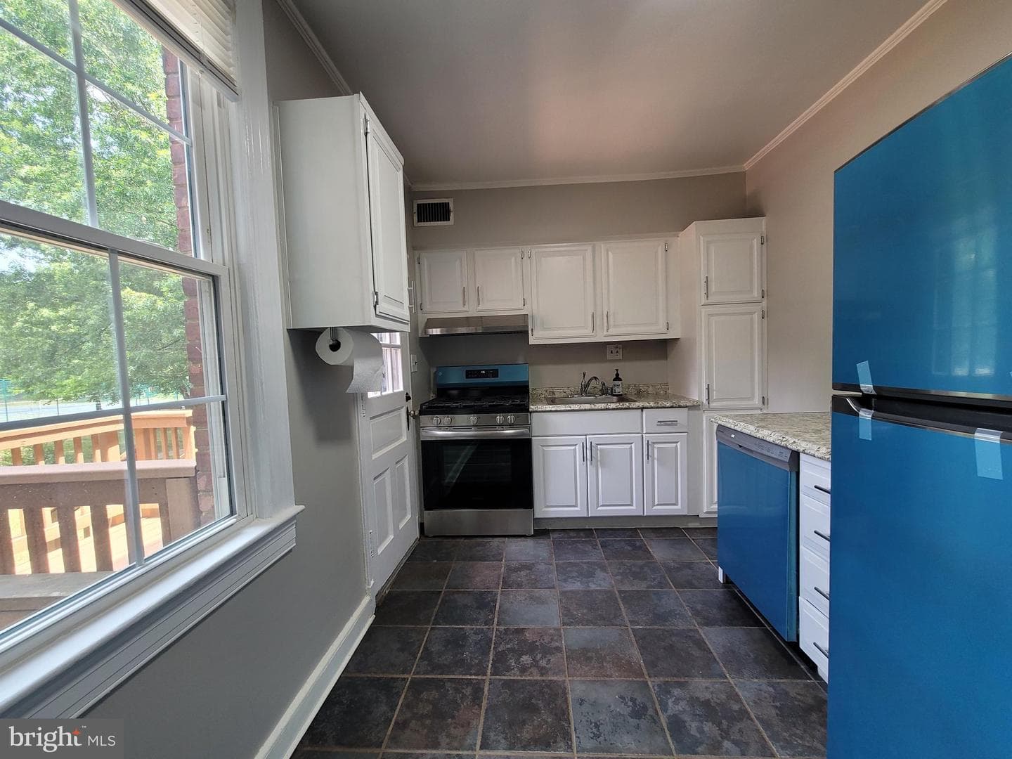 1201 S Barton Street #143 photo 15