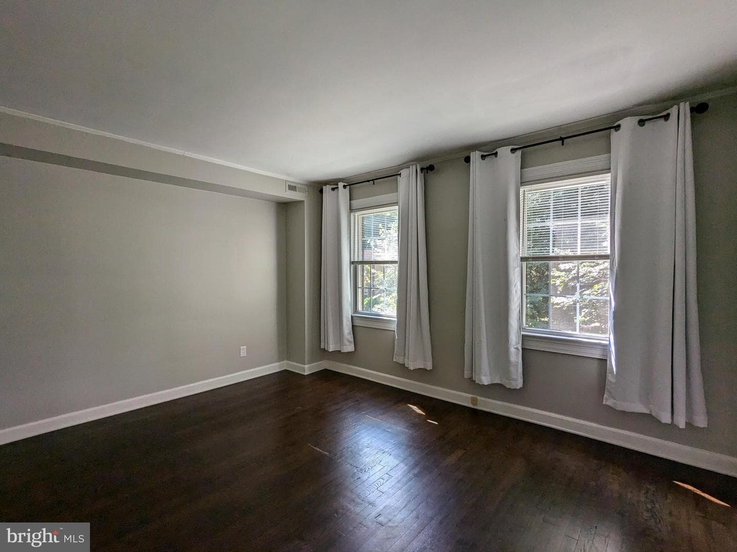 1201 S Barton Street #143 photo 29