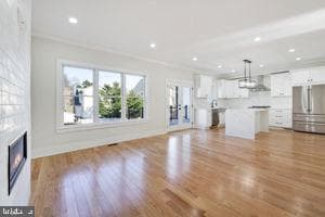 2023 S Kenmore Street photo 16