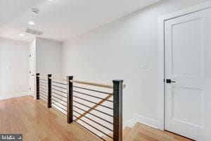 2023 S Kenmore Street photo 18