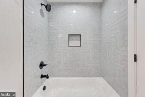 2023 S Kenmore Street photo 28